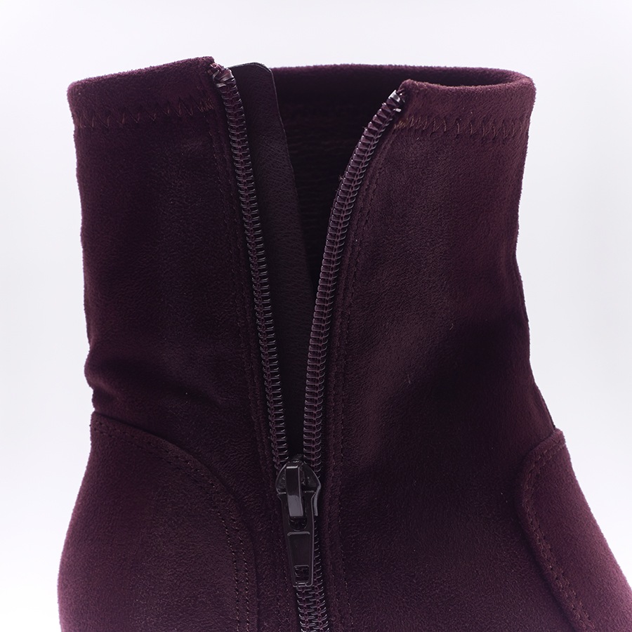 �ǥ�����ҡ���