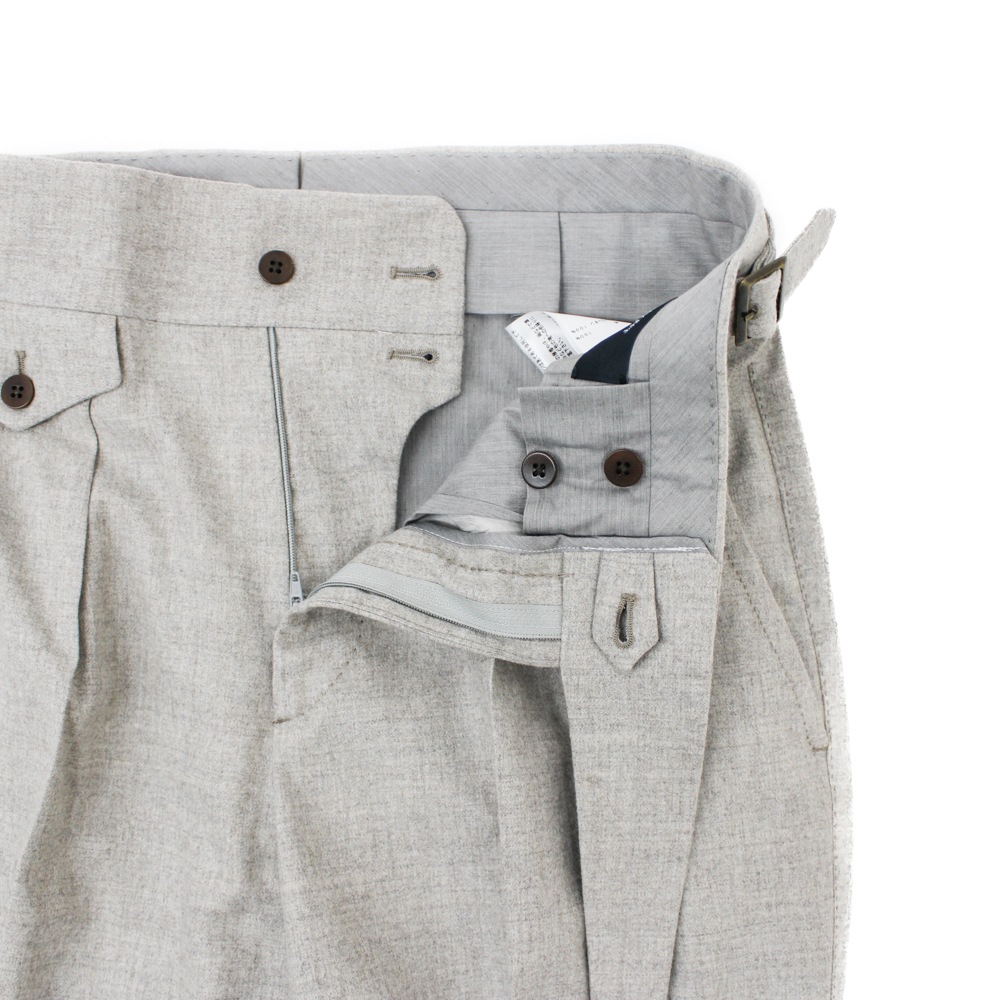 ���륫�ȥ饦������ ���졼����