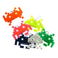 ڡ١ ۥ Space Invaders Key Holder