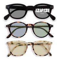 IZIPIZI PARIS�ڥ����ԥ��� ���ܸ��� ���󥰥饹 �饤�ȥ��顼 ��� SUNGLASS �˽����� ������� �����