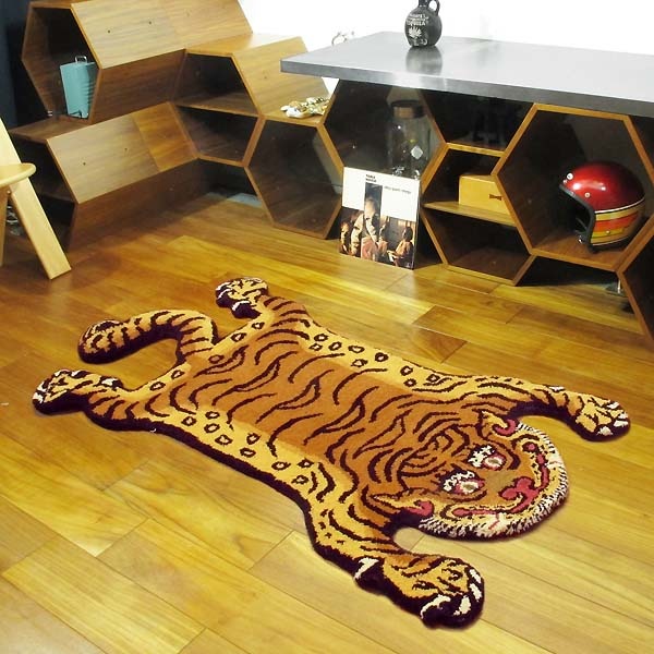 ���٥��� �������� �饰 �ޥå� ��L��Tibetan Tiger Rug �׷� �ޥå� 160cm