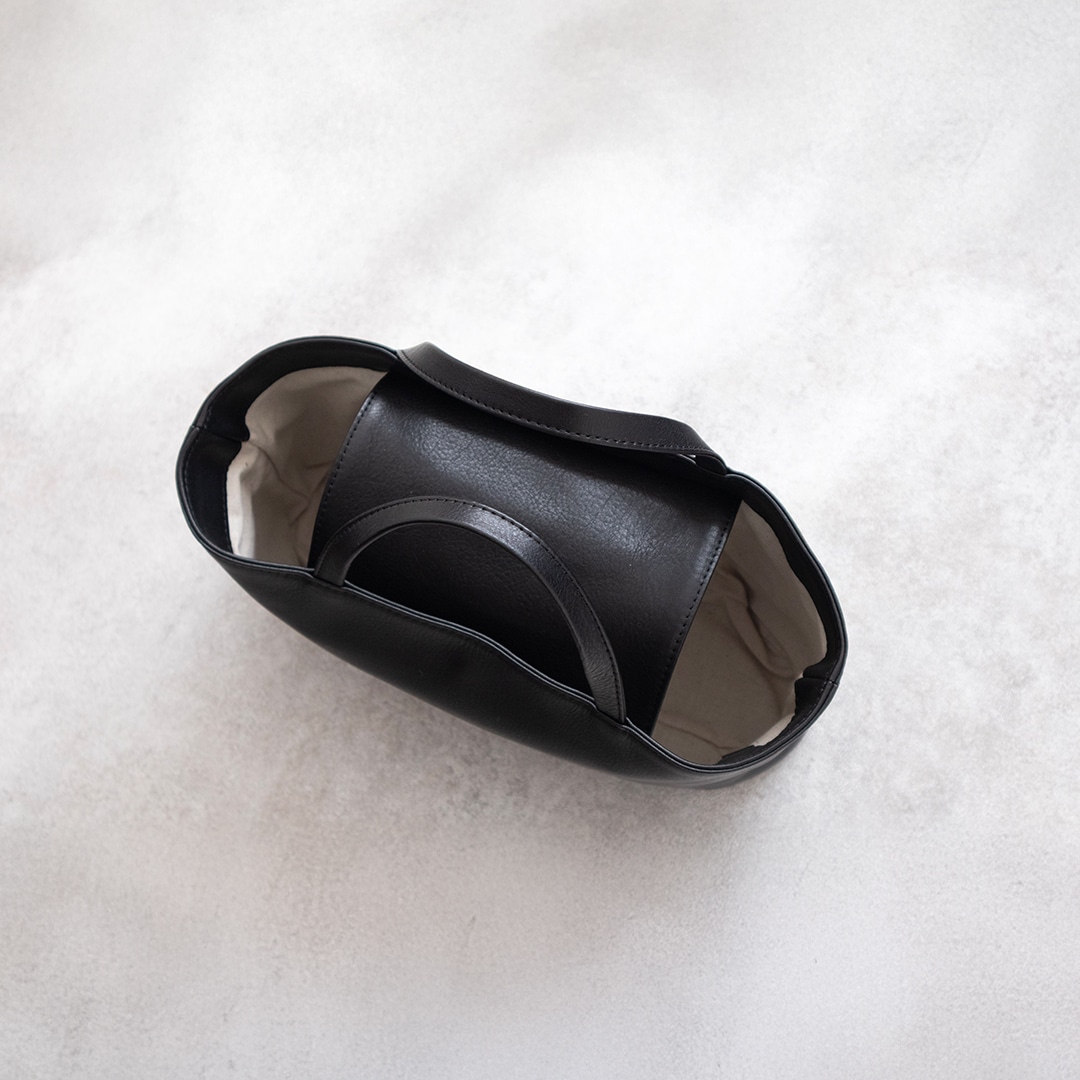 ふた付きがうれしい フラップワイドトート | flap wide tote