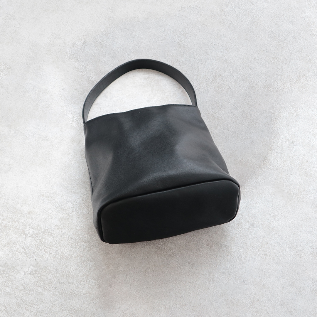 スクエアワンハンドルトート | Square One-Handle Tote