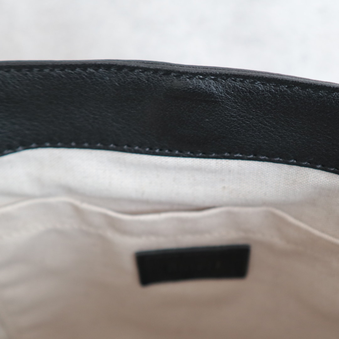 スクエアワンハンドルトート | Square One-Handle Tote