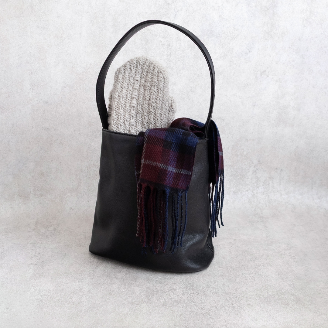 スクエアワンハンドルトート | Square One-Handle Tote