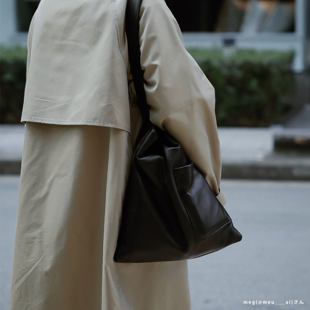 「暮らす」に寄り添う 外ポケット付きソフトレザー3waybag [ai&meg]