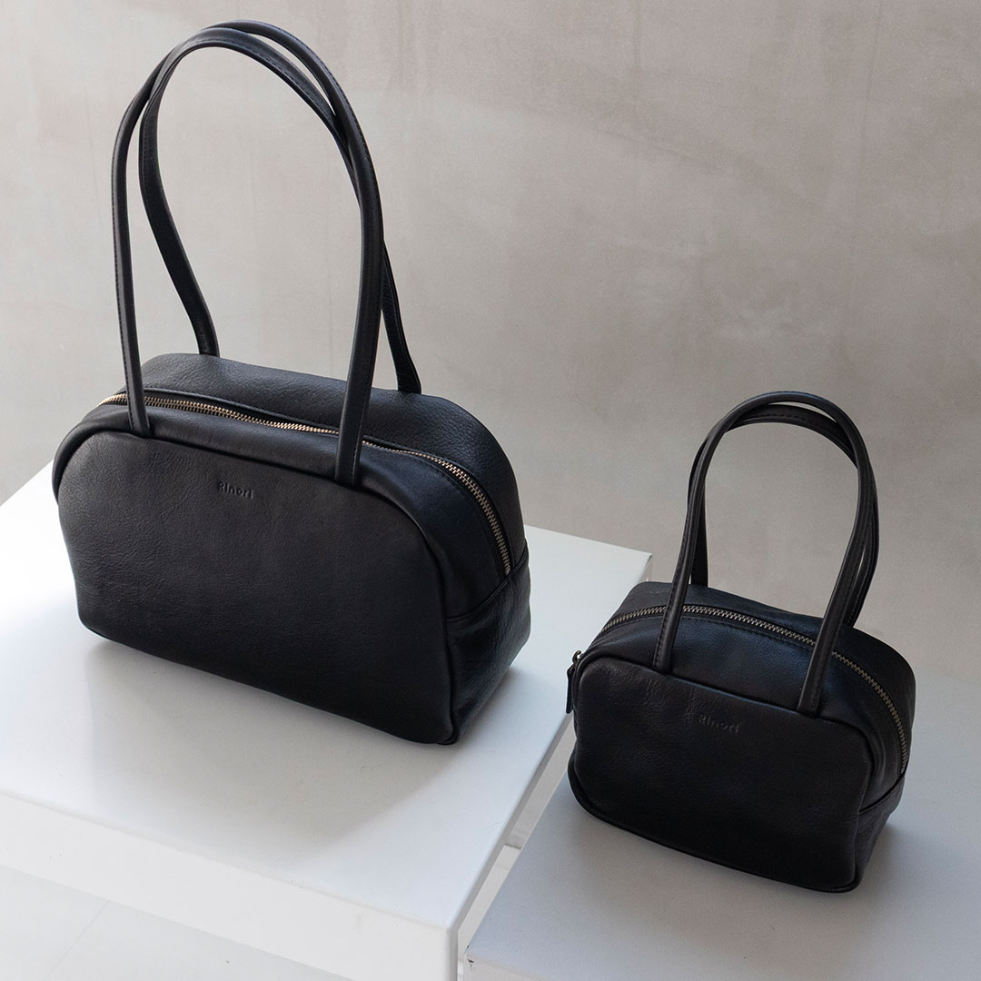 肩掛けできる、ゆったりきちんとデイリーボストン