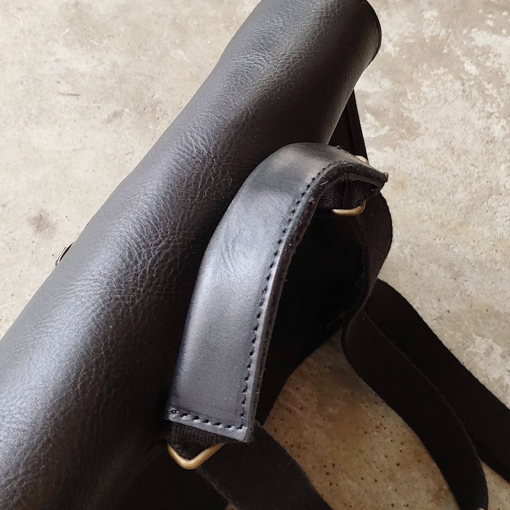 (売切れ)3wayで使える革とカゴのリュック【革とカゴとクボさん】