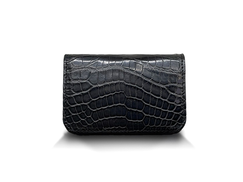 クロコダイル　マット　ビジネスカードケース　ブラック×レッド