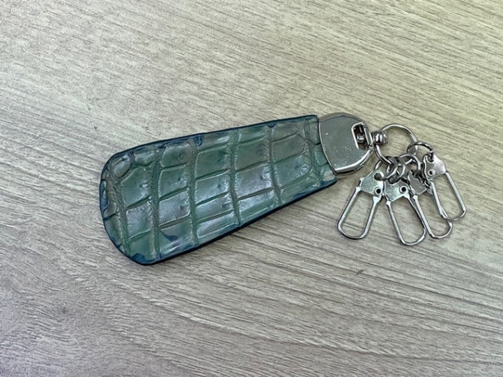 クロコダイル　マット　キー付きシューホーン　カモフラ