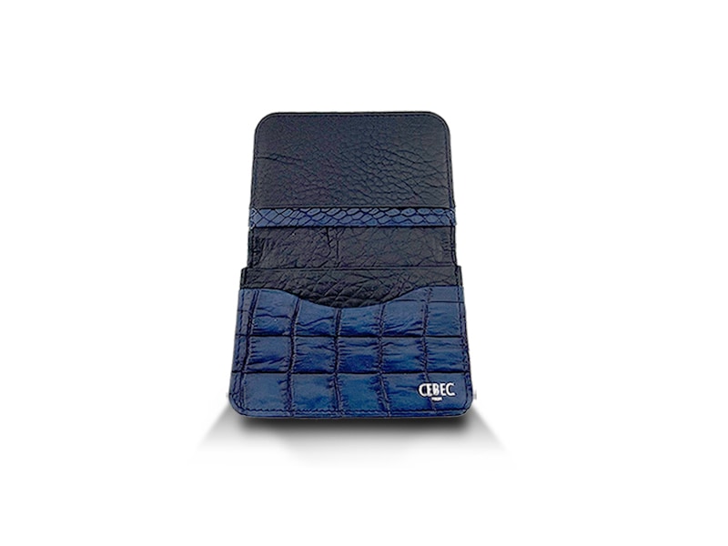 新品・定価3.9万円【ZAO マットラージクロコ 馬蹄型ケース ネイビー】 ZAO - マットラージクロコ 馬蹄形 コインケース / ブラック | BEKKU HOMME