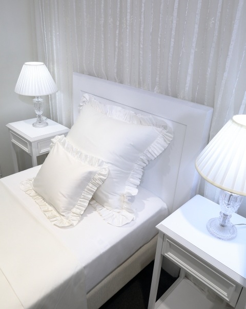 �����ɥ꡼���ѥ饹