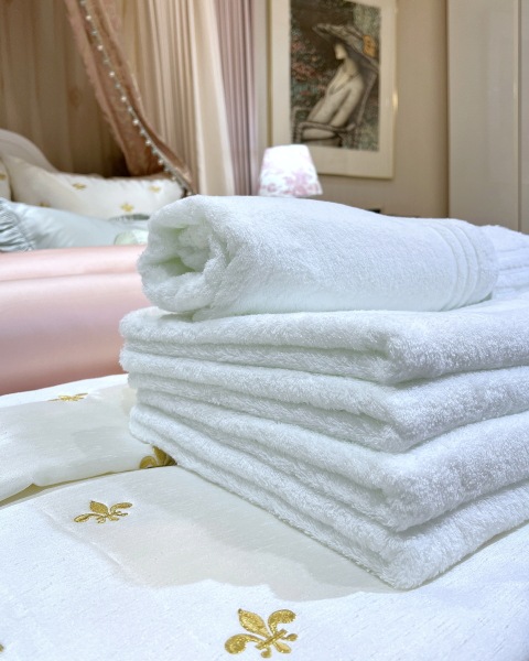 �������˥å����åȥ󥿥��롦�ץ饹���顼