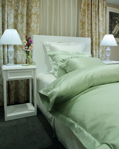 �ϡ��ա��ϡ��ա��ե�롦�٥åɥ�ͥ�