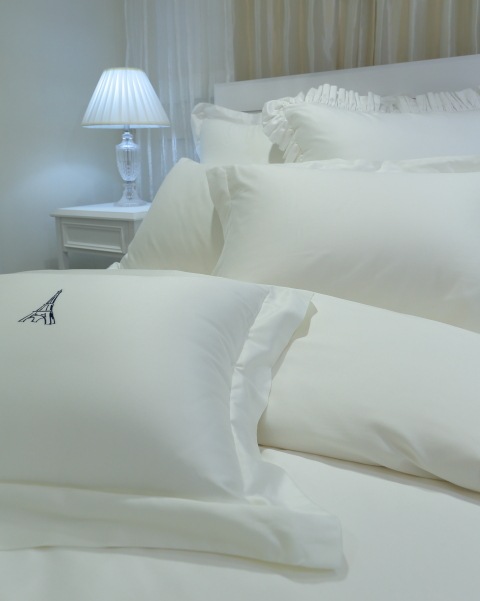 �ϡ��ա��ϡ��ա��ե�롦�٥åɥ�ͥ�