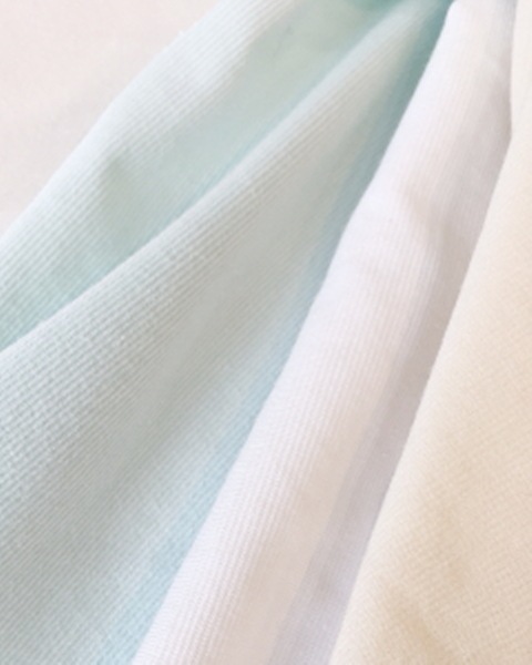 ��Ϻ�α�¦���ߤ��դȤ󥫥С�