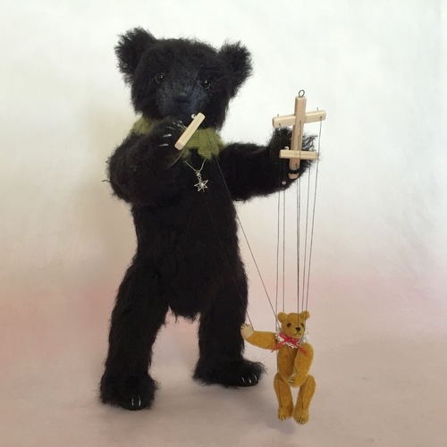 MARGARET BEAR マーガレットベア 三木恵 テディベア 三木 恵 百職人展 58 クロクマのマリオネット遊び | SoldOut | Ritti