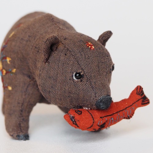 鶴田 眞利子 四つ脚シリーズ 民藝風クマさん | SoldOut,た行,鶴田 眞