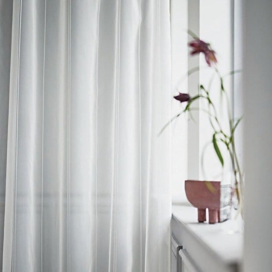 2����Υ��ȥ饤�פ��ǥ����󤵤줿�졼�������ƥ�