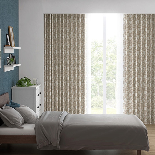 大人っぽい北欧風のお部屋に かわいい鳥柄ドレープカーテン | イメージ