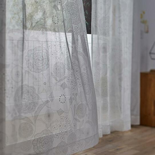 ٤ʼβ֡ǥ󤷤졼ƥIHANA VOILEϥʥܥ