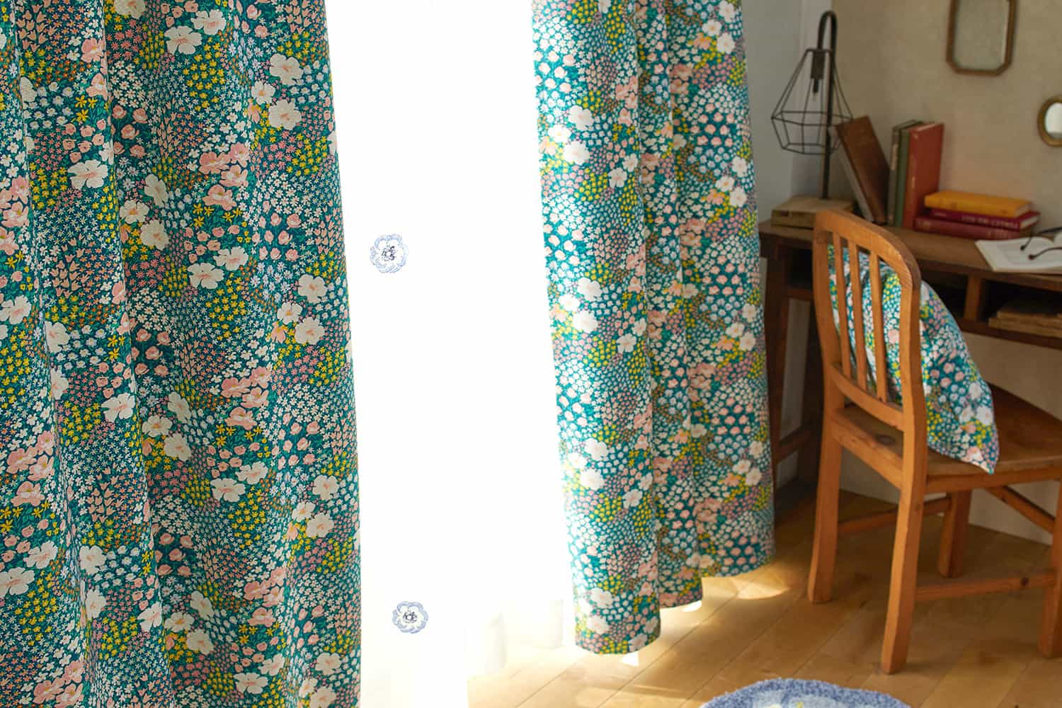 �ڤ��ޤ��ءۢ����������ƥ󢣤���Ȫ�򥤥᡼�������ڤ䤫����ͥ���������������ǥ����󥫡��ƥ�1.5�ܥҥ���1������ˡ��׸������ƥ󡡥��꡼�󡡥饤�ȥ��꡼�󡡡����������ù���