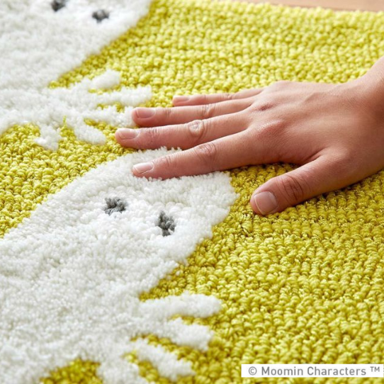 �Ӥä���ǤƤ����˥���˥������������Υޥåȡ�50��70cm