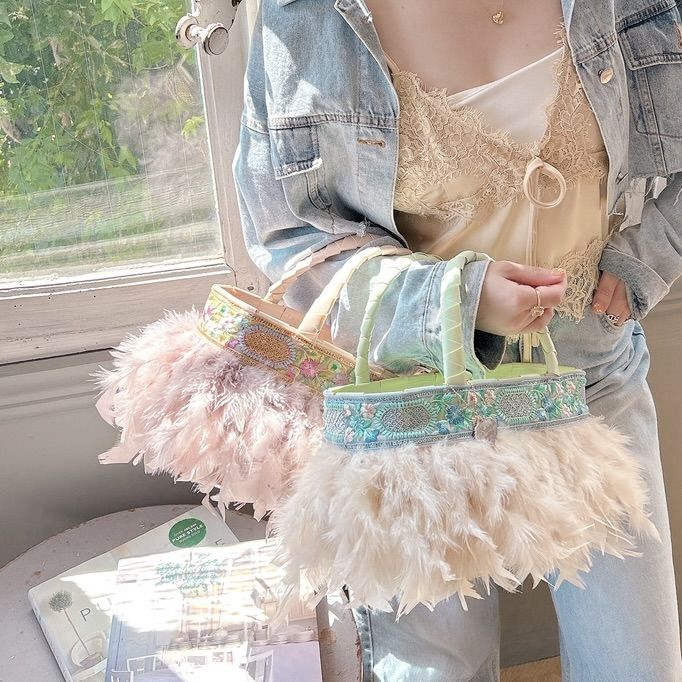 sahabyelliee サハバイエリー カゴ Fluffy Collon かご BAG・Accessory,♡Fluffyシリーズ【フェザー】&#9825