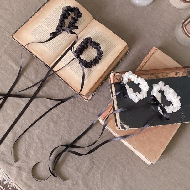 2SETߥ˥奷 Airy Twins