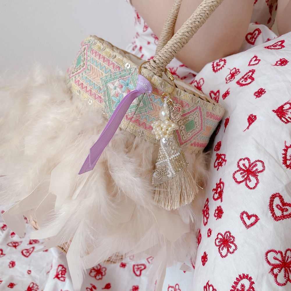 ���㡼�� Pale Chandelier