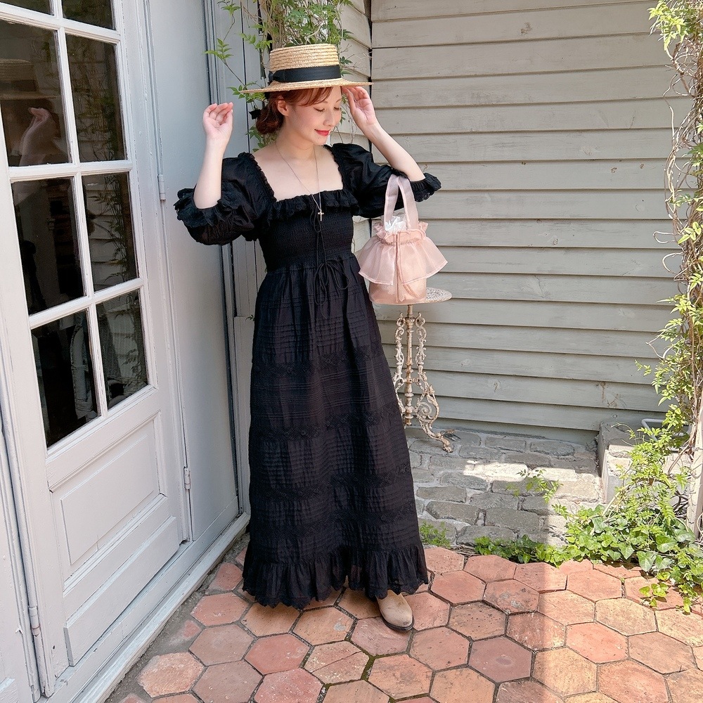 ��Royal Noir Dress