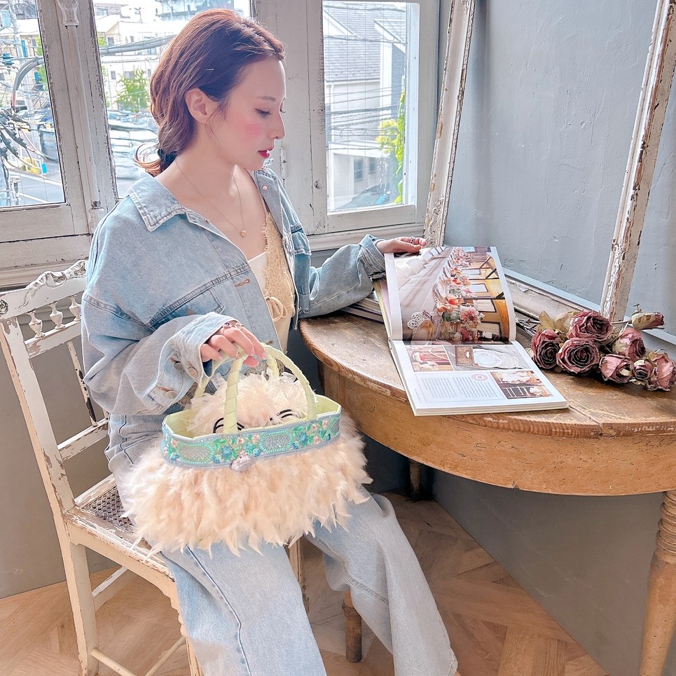 ����Gelato Panier��Lilia Ray��