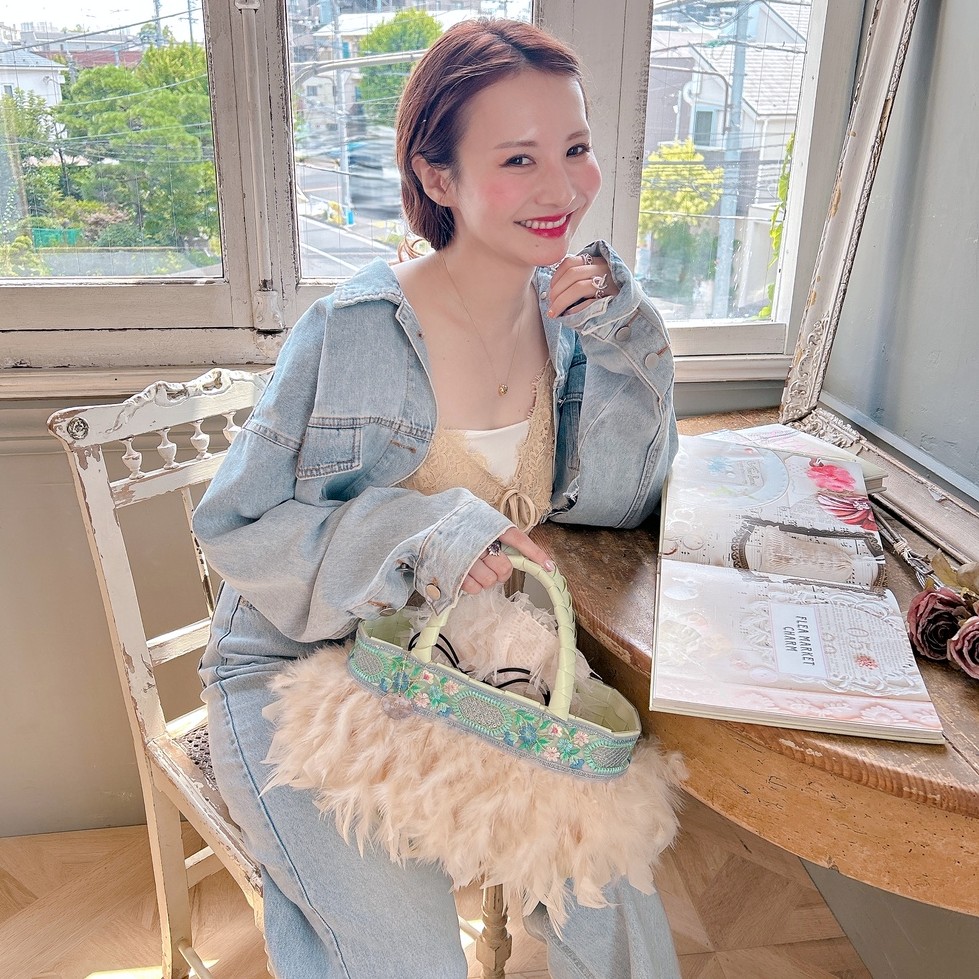 ����Gelato Panier��Lilia Ray��