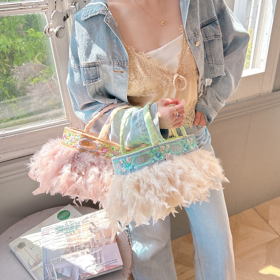 ����Gelato Panier��Lilia Ray��