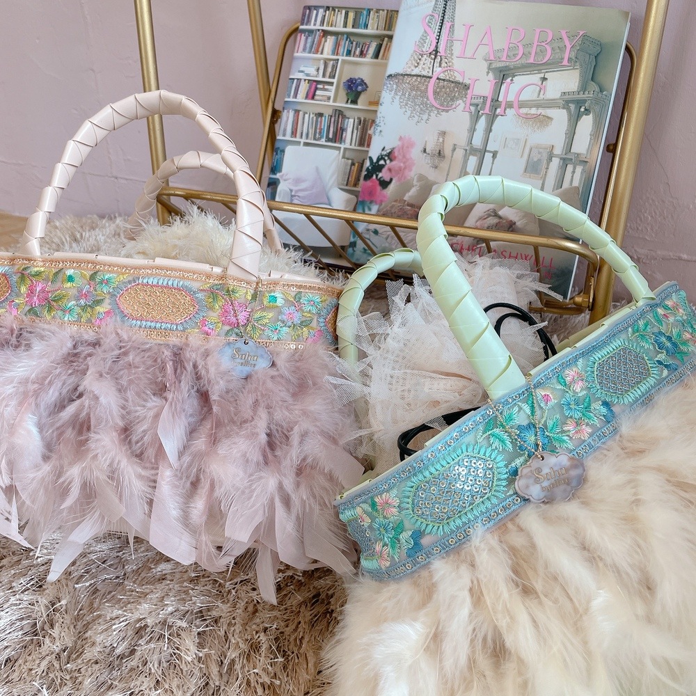 ����Gelato Panier��Lilia Ray��