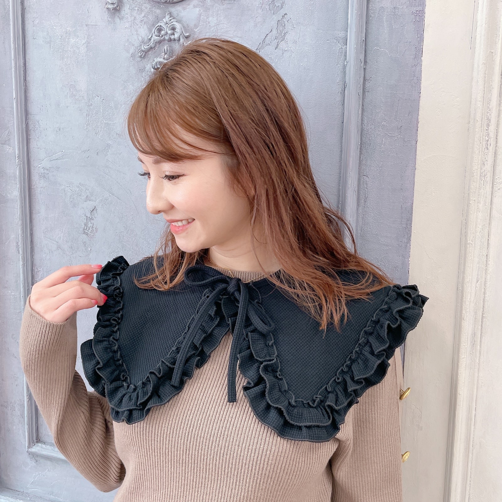Waffle Frill Collar