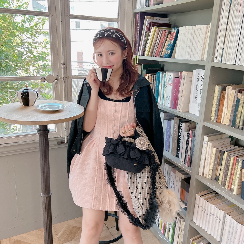 �����塼���� Tweedy Emma