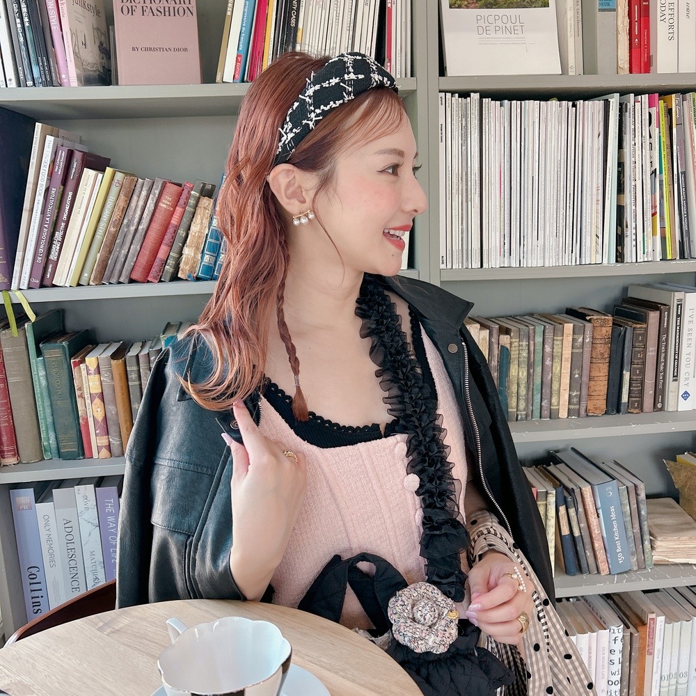 �����塼���� Tweedy Emma