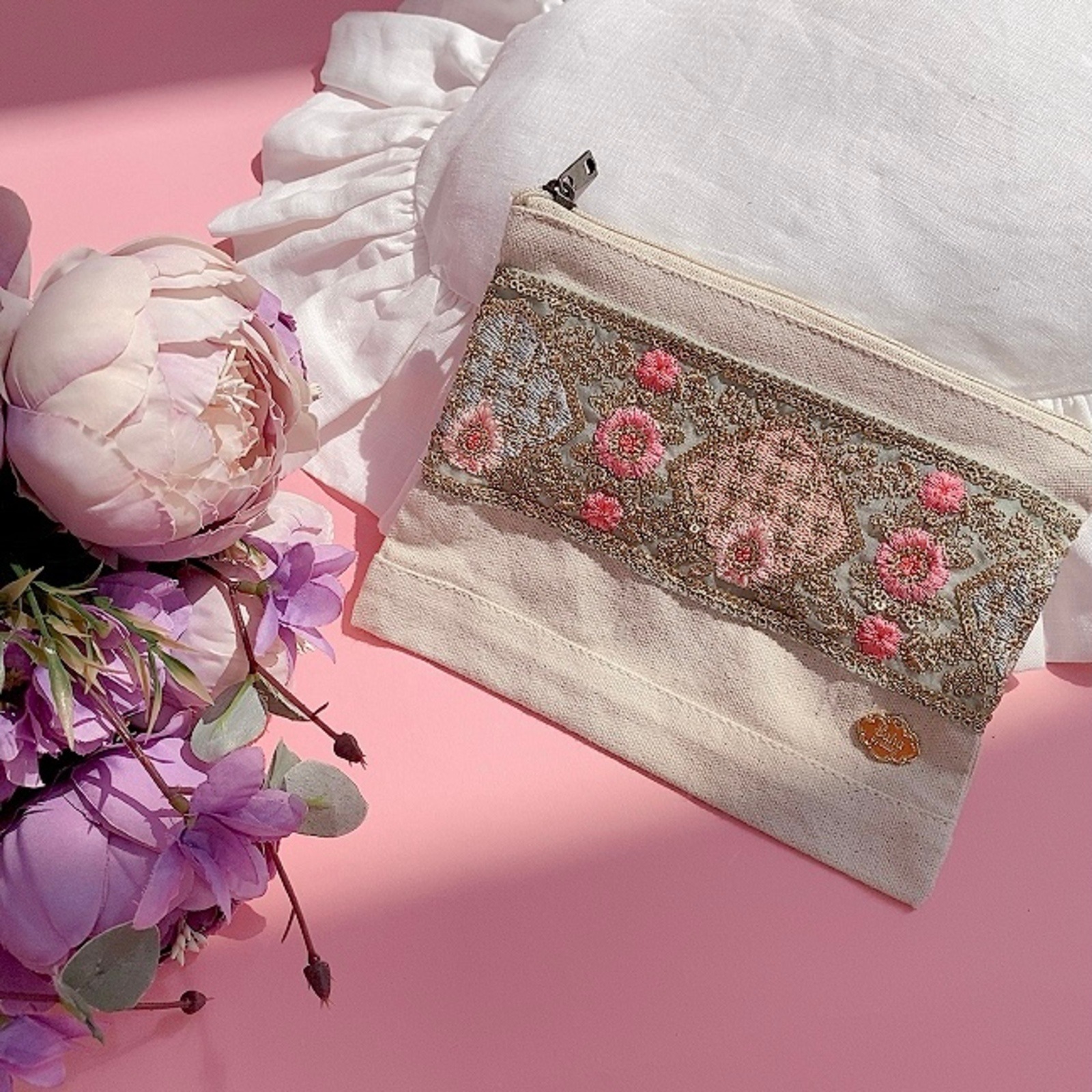 ݡ Shabby Canvas Pouch