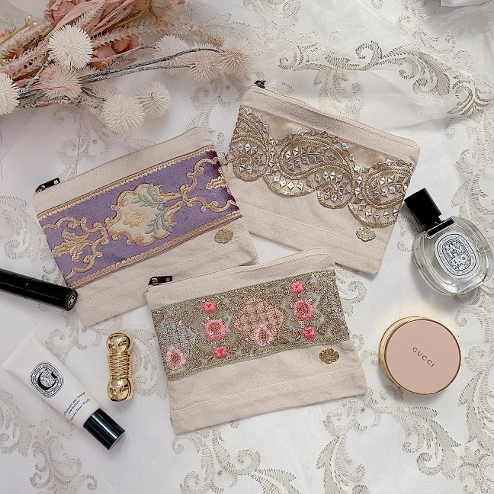 ݡ Shabby Canvas Pouch