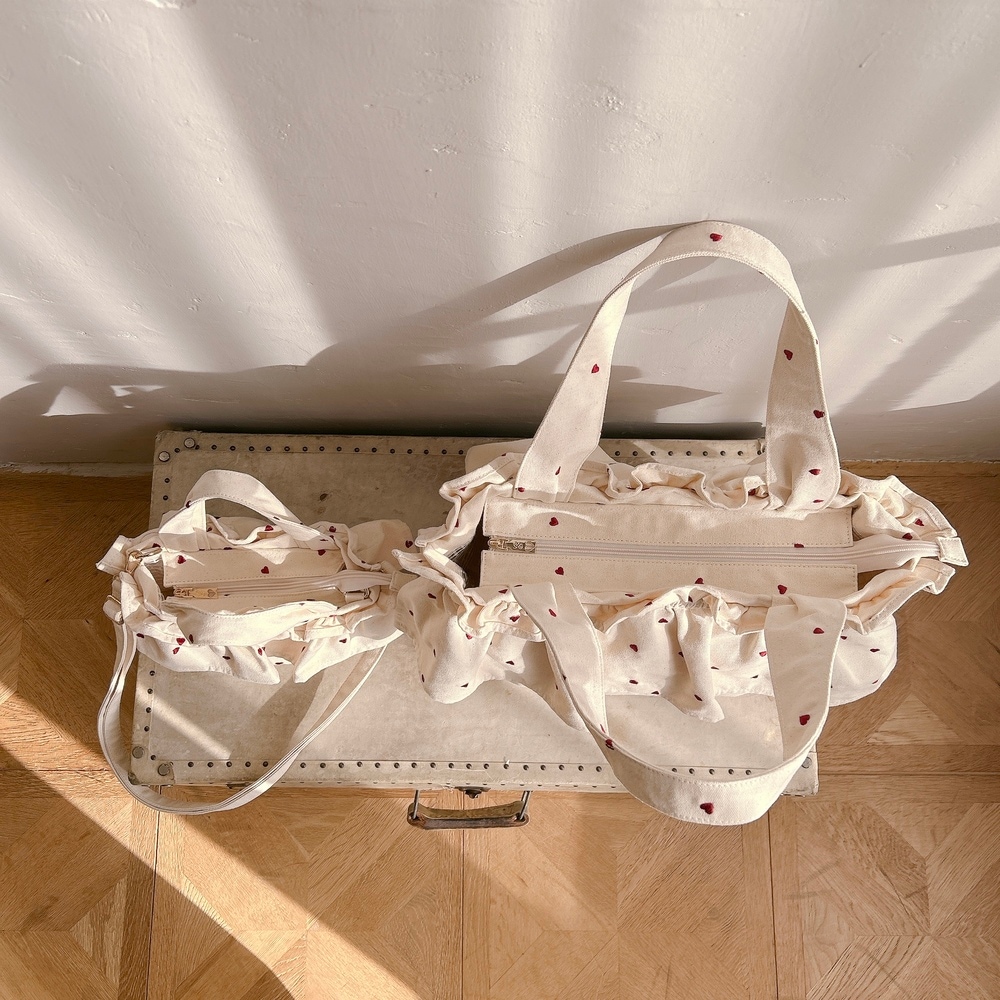 �ߥǥ��ե��Хå� Amour Bebe