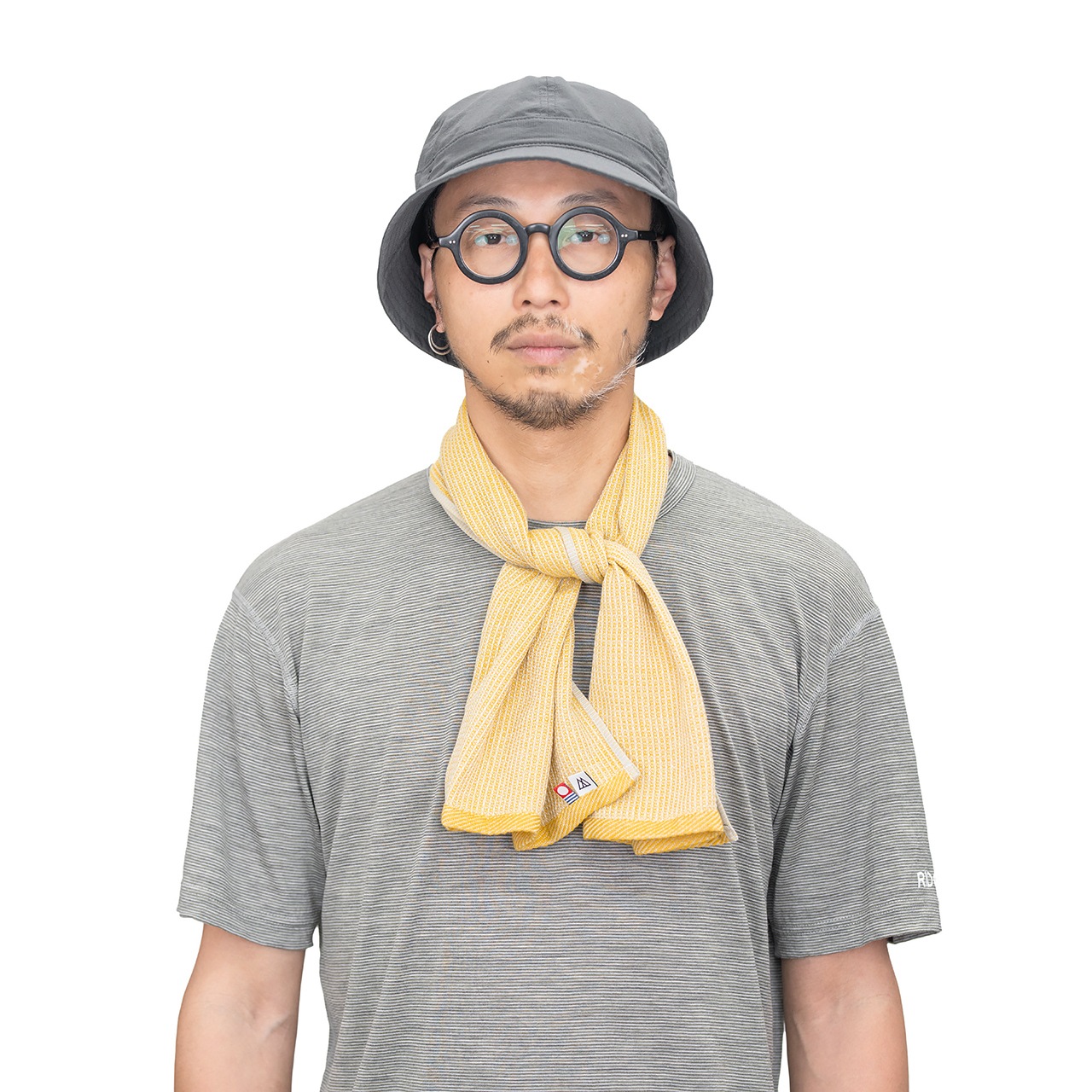 RIDGE MOUNTAIN GEAR Waffle Neck Wrap Towel