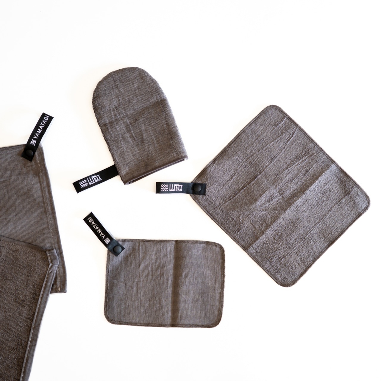 YAMATABI サッパリタオル Mitten（石鹸なし/皮脂汚れ/登山の汗のベタつき除去）