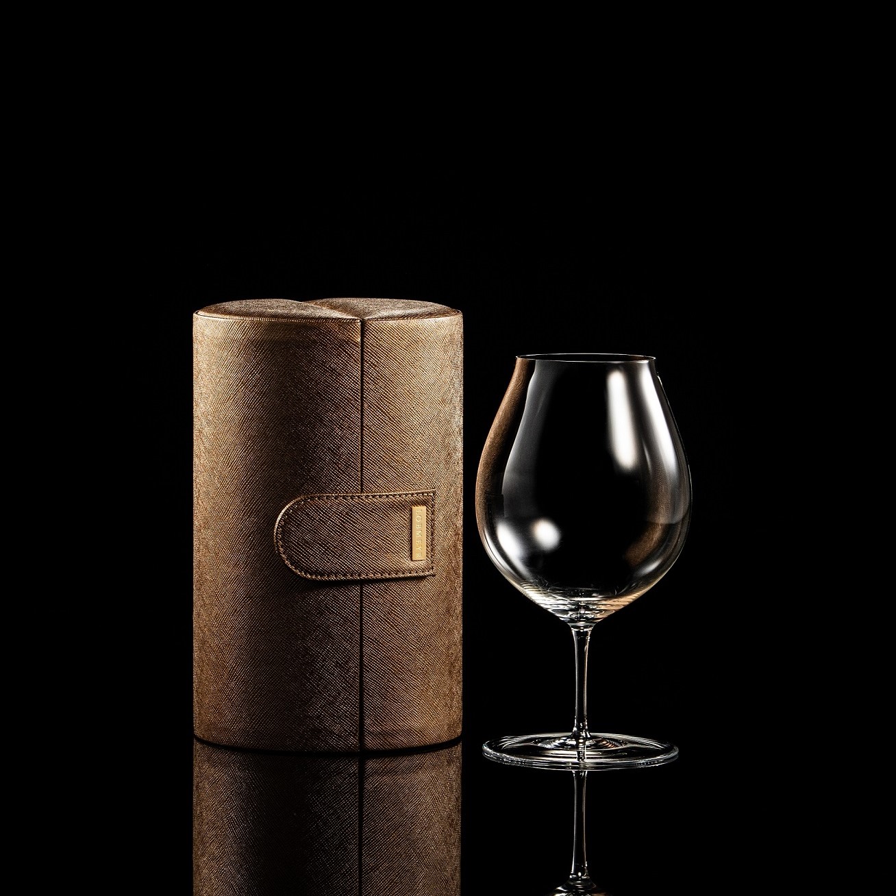 バレリーナ ワイングラスⅢ ダークゴールドケース（ケースのみ※グラス別売り） ロブマイヤー LOBMEYR　ギフトにおすすめ