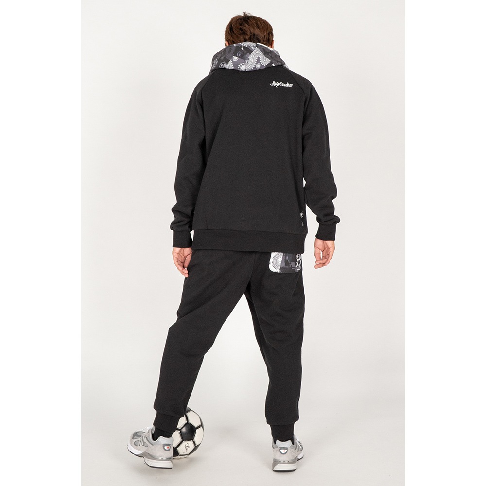 正規品❗️ZUMBA❗️パーカーL＆スエットL ❗️セット 正規品❗️ZUMBA❗️パーカーL＆スエットL ❗️セット 正規品