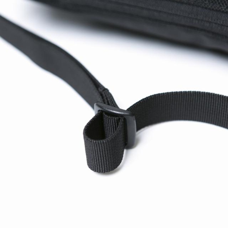 NEW ERA/ニューエラ サコッシュ 2.5L