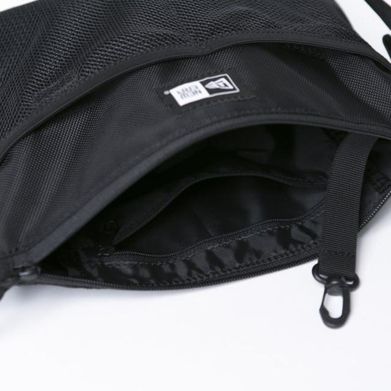 NEW ERA/ニューエラ サコッシュ 2.5L