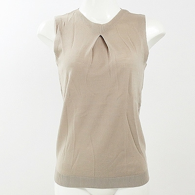 お値下！ヴァレンティノ(VALENTINO)ベージュノースリーブニット 40