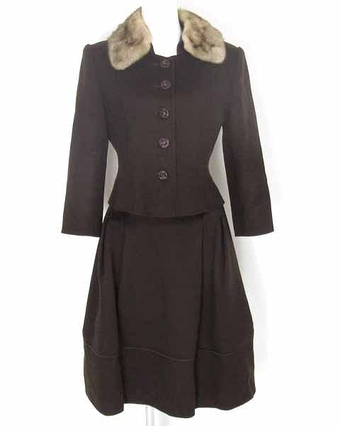 フォクシー(FOXEY)こげ茶ファー付カシミヤスーツ 42 ☆ 12151006-009