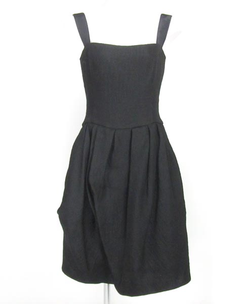 専用！！フォクシー FOXEY ワンピース ノースリーブ 40 L ブラック 白 中古・古着通販】FOXEY (フォクシー) ノースリーブワンピース ブラック